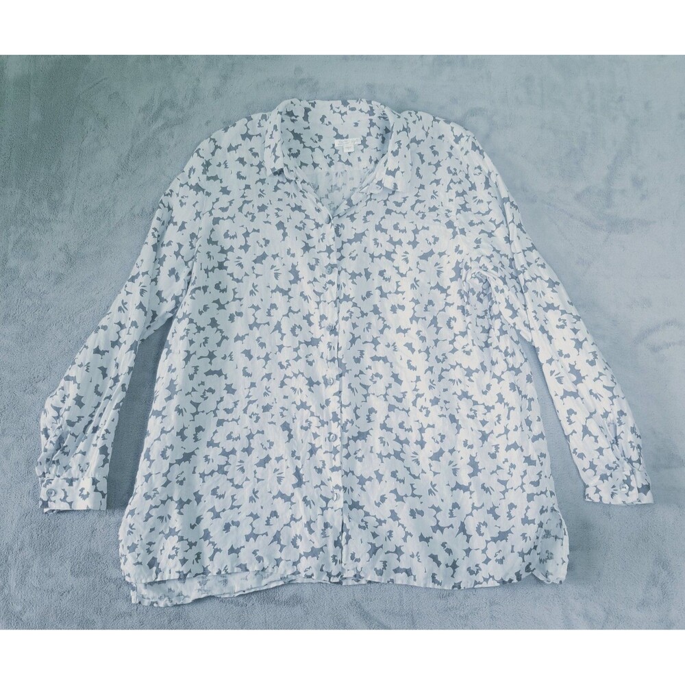 J. Jill White Button-Down Shirt with Gray Floral Print